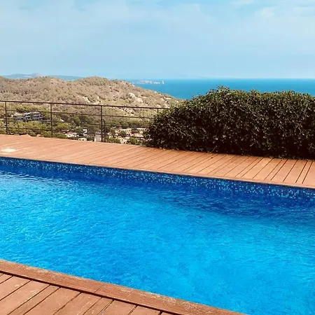 El Casot Villa *